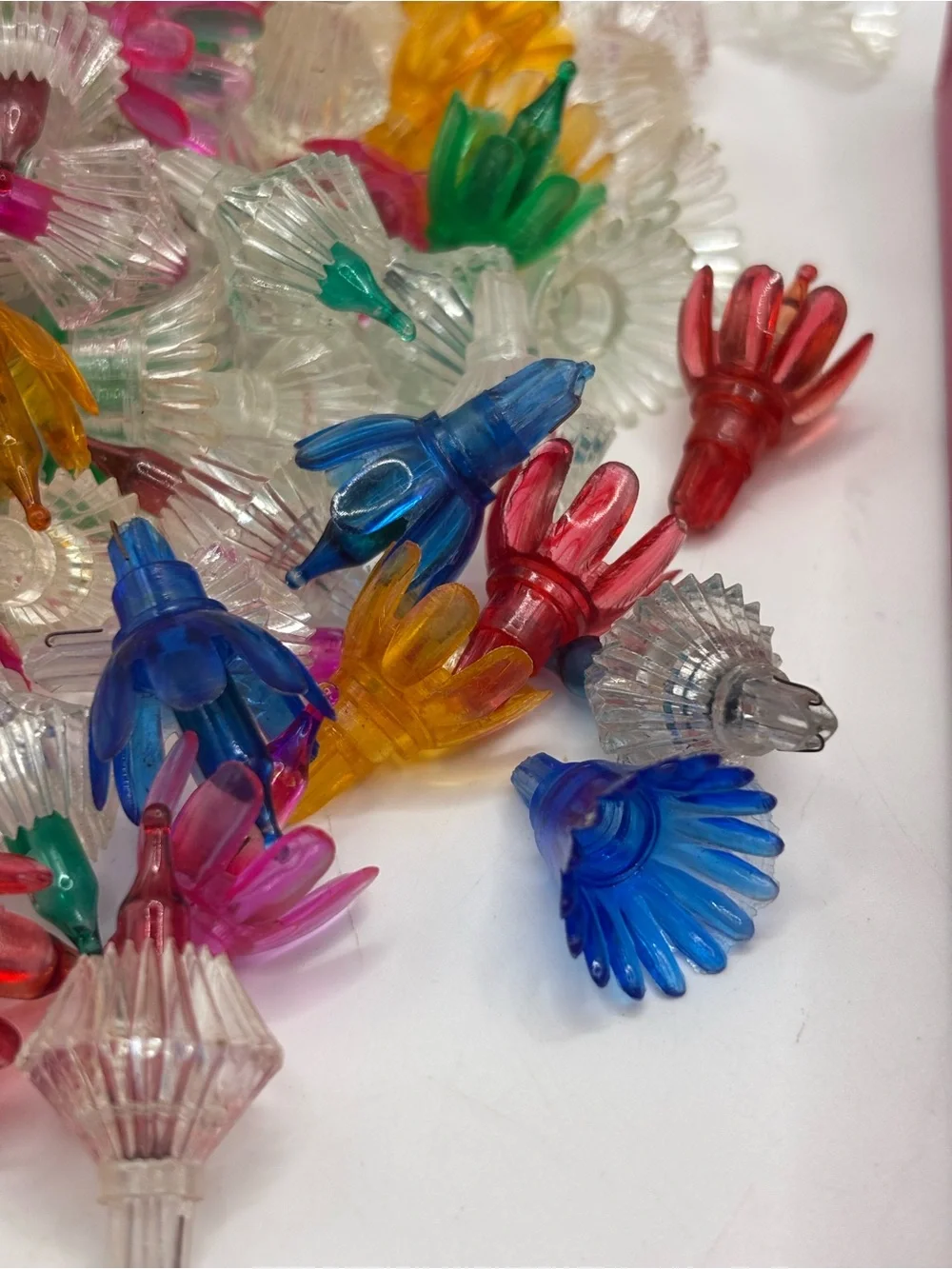 Vtg Lot 100+ Christmas Light Flower Tulip Multi Color Covers Reflectors Bulbs